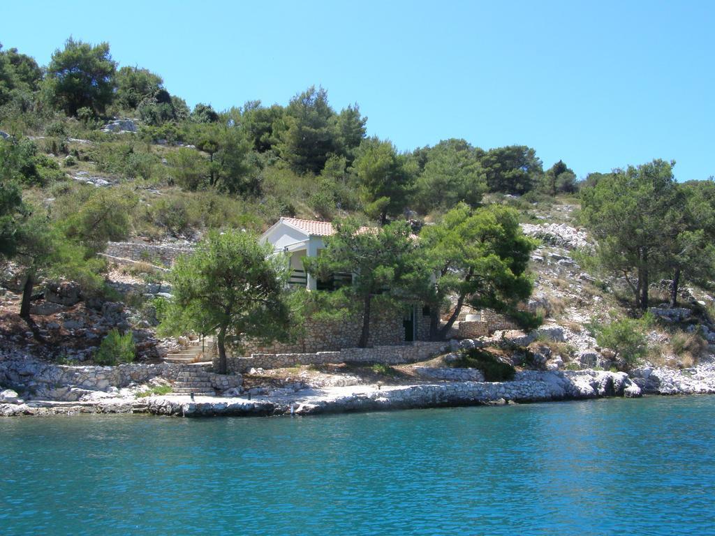 Holiday Home Dumboka Sali Kültér fotó